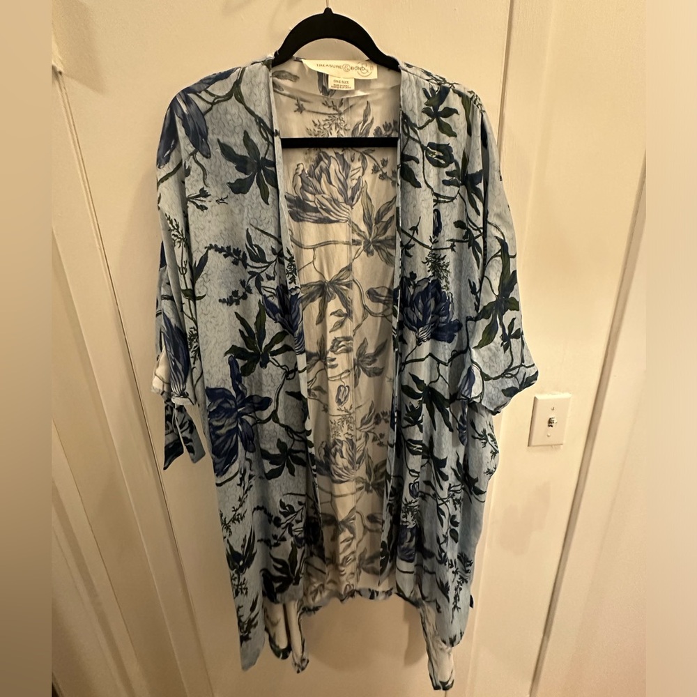 Floral shawl